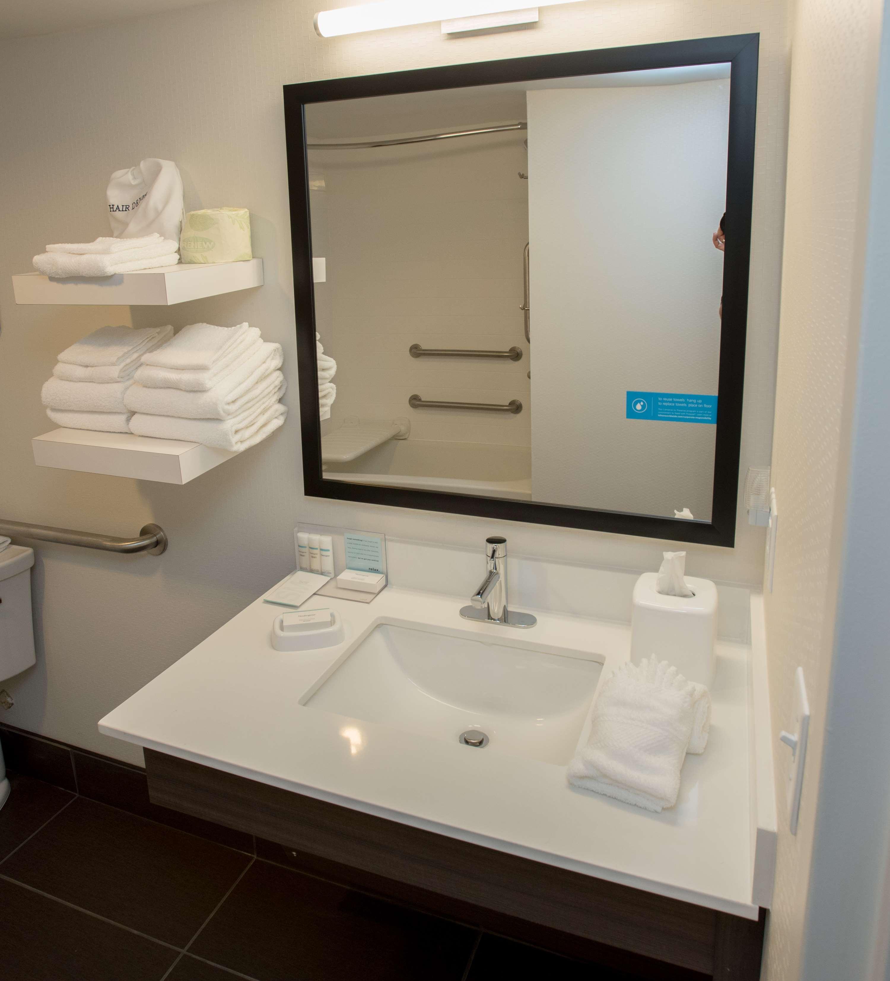 Hampton Inn Wooster Bagian luar foto