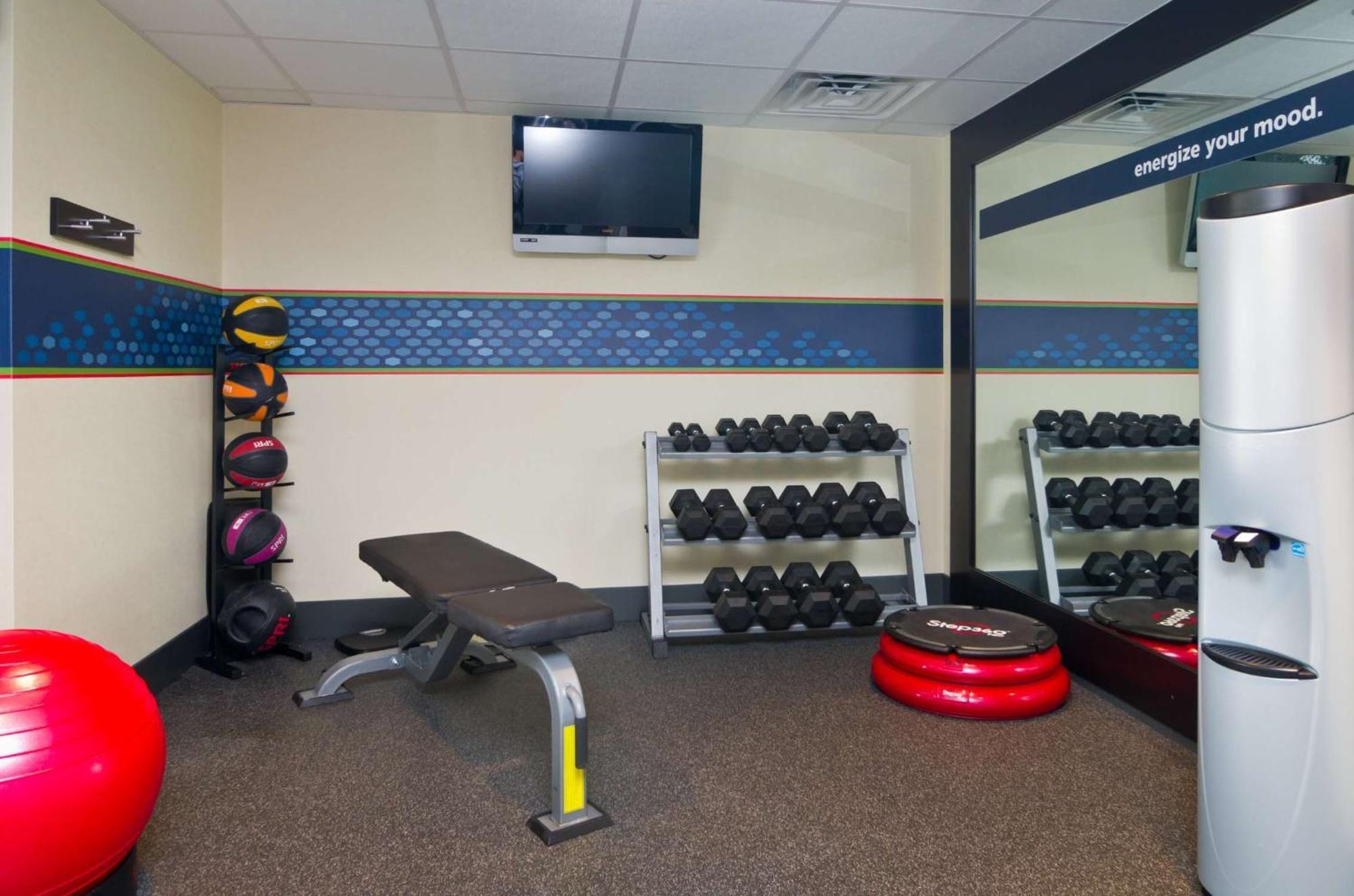 Hampton Inn Wooster Bagian luar foto